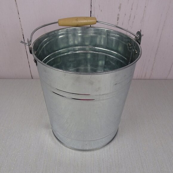 Christmas Galvanized Metal Pail "Reindeer" Farmhouse Rustic Holiday Decor New - Picture 2 of 5